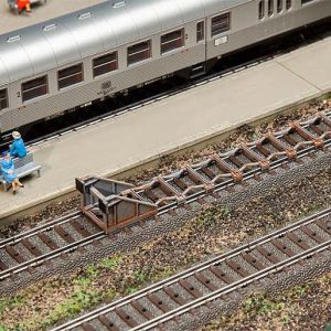 1/87 2 STOOTBLOKKEN MET SCHAARREMMEN