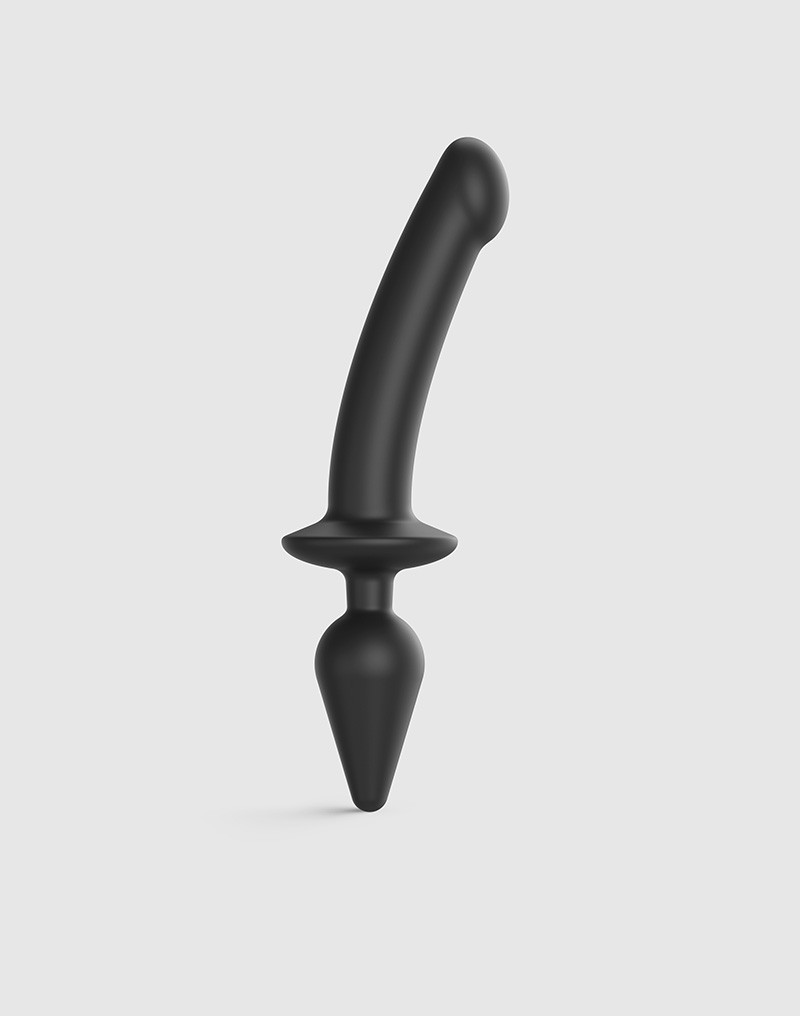 Strap-On-Me - Semi-Realistische Switch Plug-In - 2-in-1 Dildo & Butt Plug Maat L - Zwart