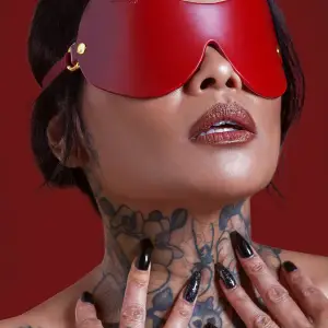 Avantgarde Blindfold